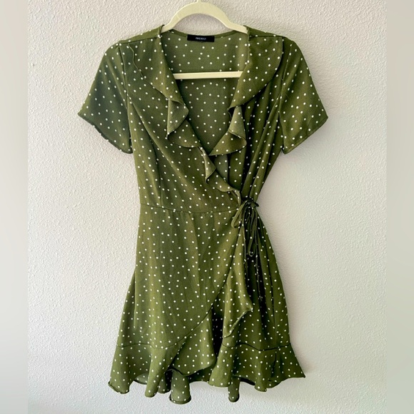 Forever 21 Dresses & Skirts - Beautiful Forever 21 - Polka Dot Olive Mini Dress - Brand New